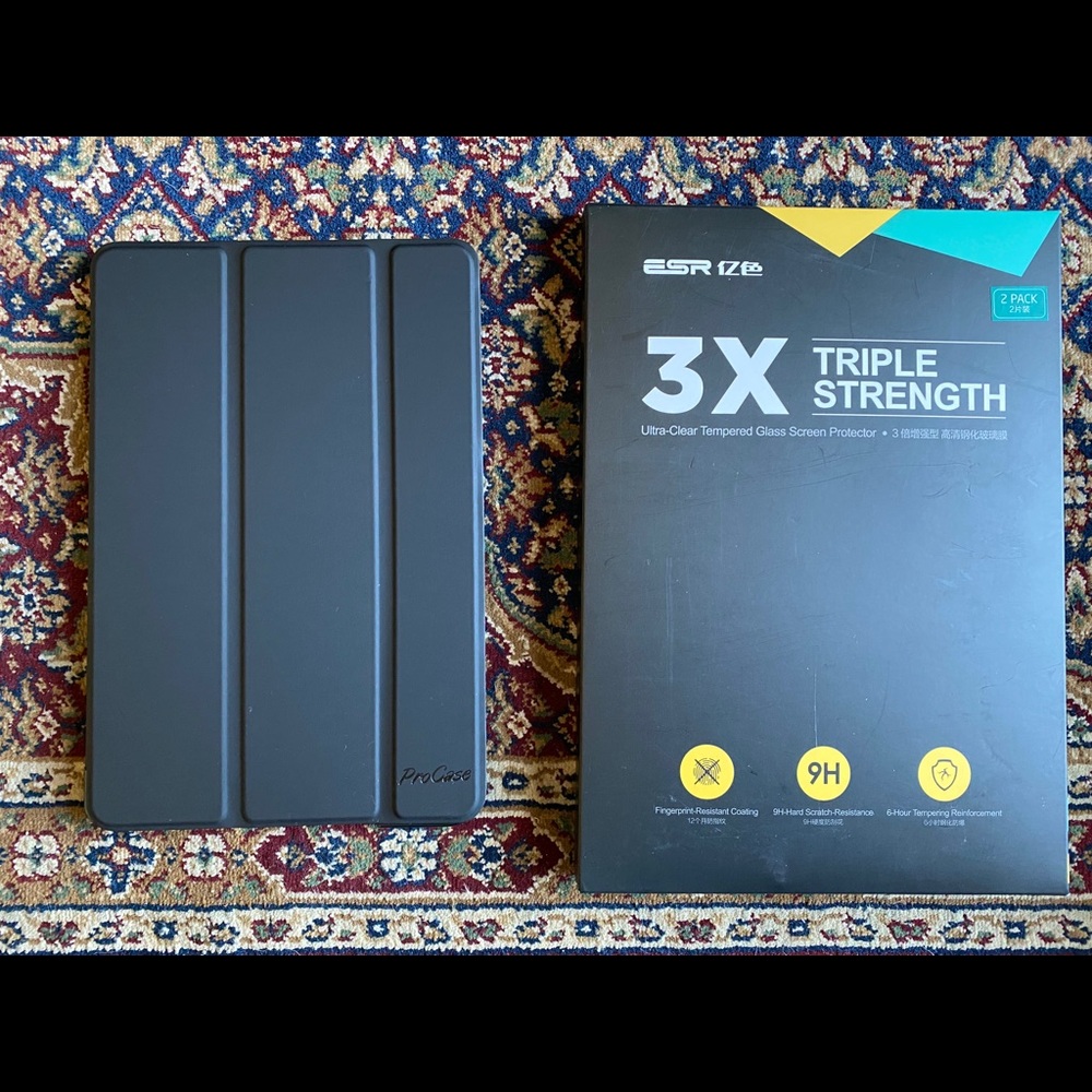 iPad mini 5 case and screen protector